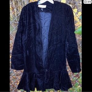 M Witchy Vintage Black Velvet long  Waist Peplum Jacket 1980 Whimsey Goth